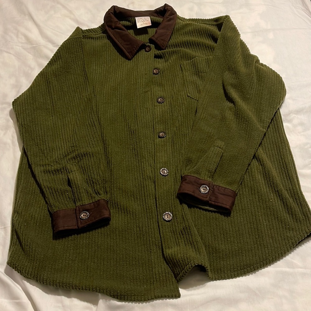 Style Studio button Down shirt. Women’s L.